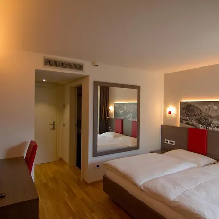 Comfort Erica Dolomiti Val D'adige Hotel