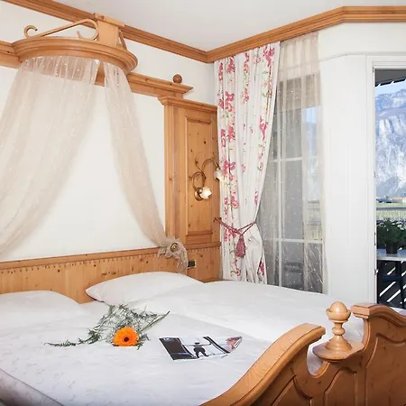 Comfort Erica Dolomiti Val D'adige Hotel