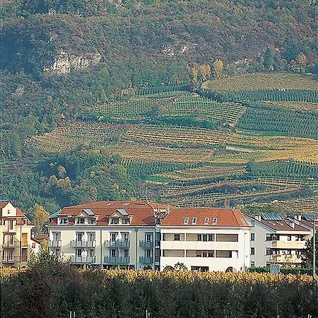 Comfort Erica Dolomiti Val D'adige Hotel 3*